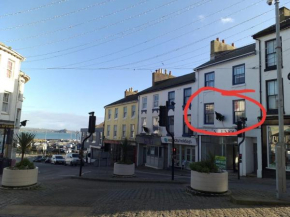BeAuTIful and Bright !! town/harbour apartment #1